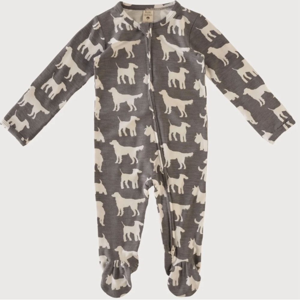 NWT Kate Quinn LONG SLEEVE BAMBOO ZIPPER FOOTIE | BLACKBOARD DOGS |Size 6-9 mth